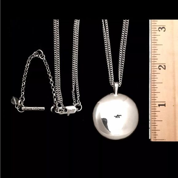 Kenneth Cole Necklace Blue Silver Tone Beaded Round Pendant 18 Inch Double Chain - Picture 11 of 11